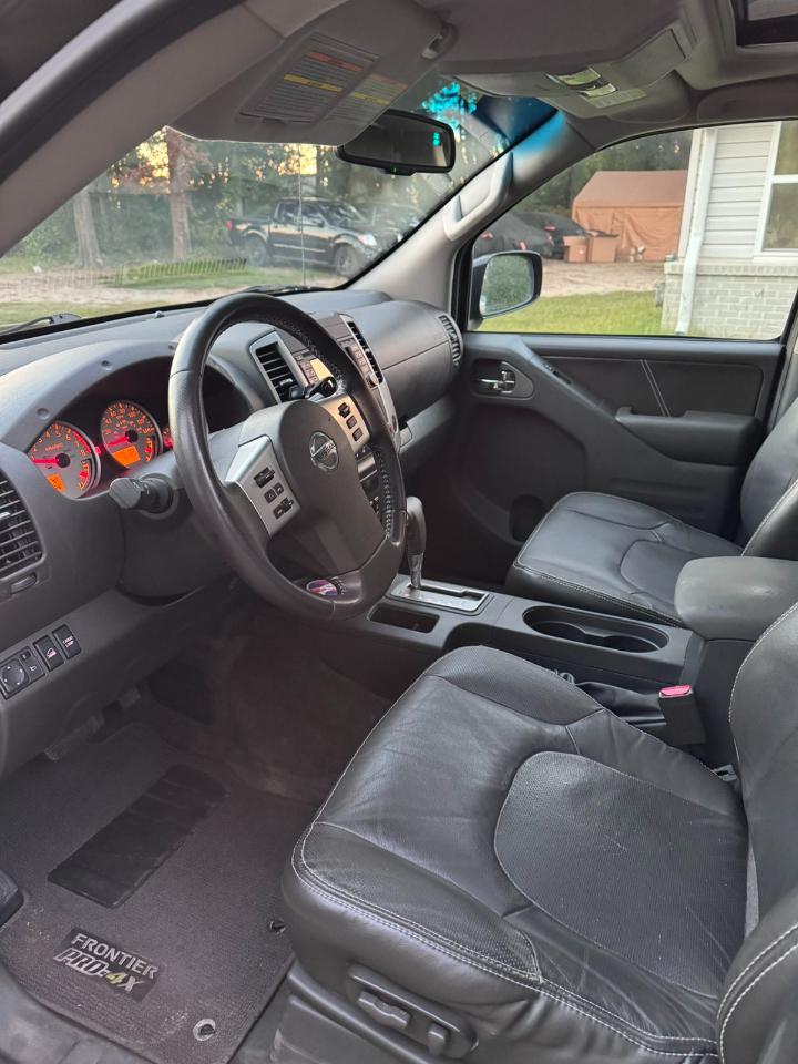 Nissan Frontier 4WD  2017