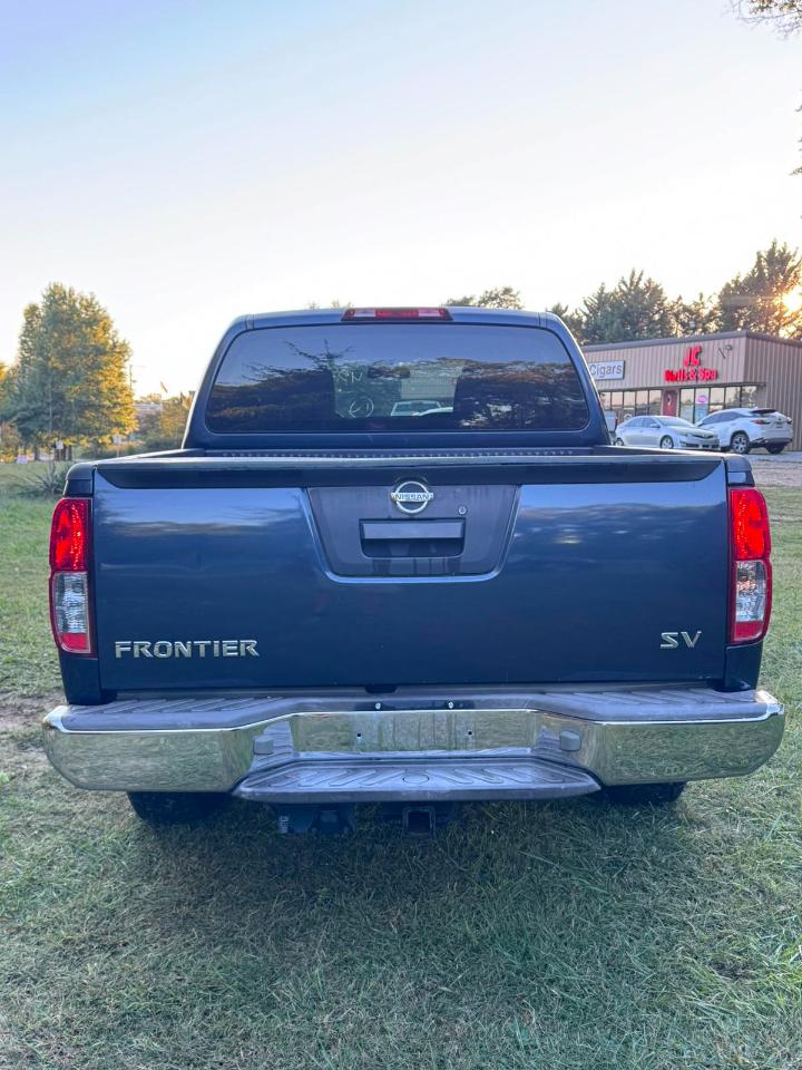 Nissan Frontier 2WD  2016