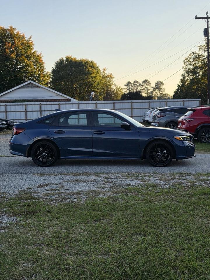 Honda Civic Sport Touring Hybrid 4D Sedan at 2025