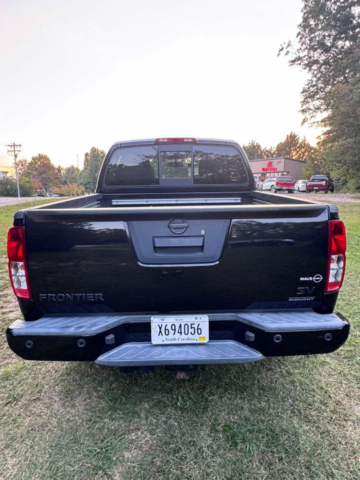 Nissan Frontier 2WD  2021