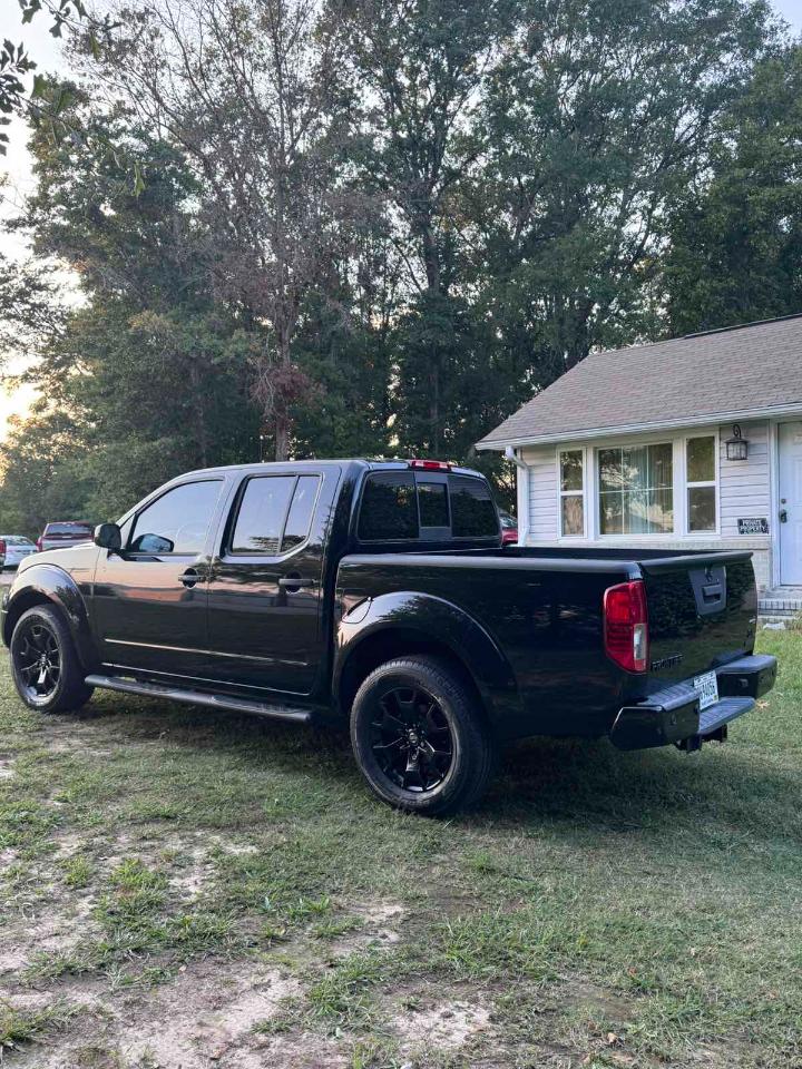 Nissan Frontier 2WD  2021