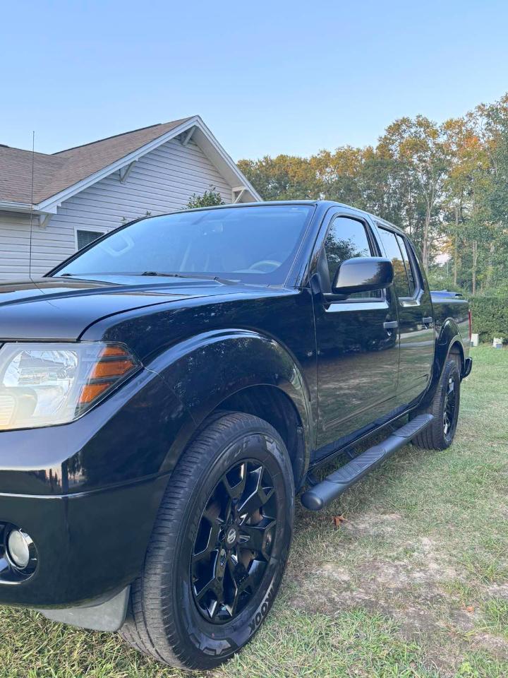 Nissan Frontier 2WD  2021