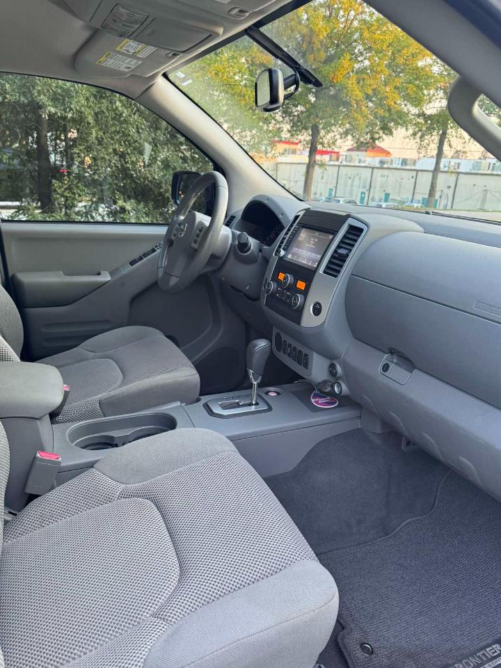 Nissan Frontier 2WD  2021