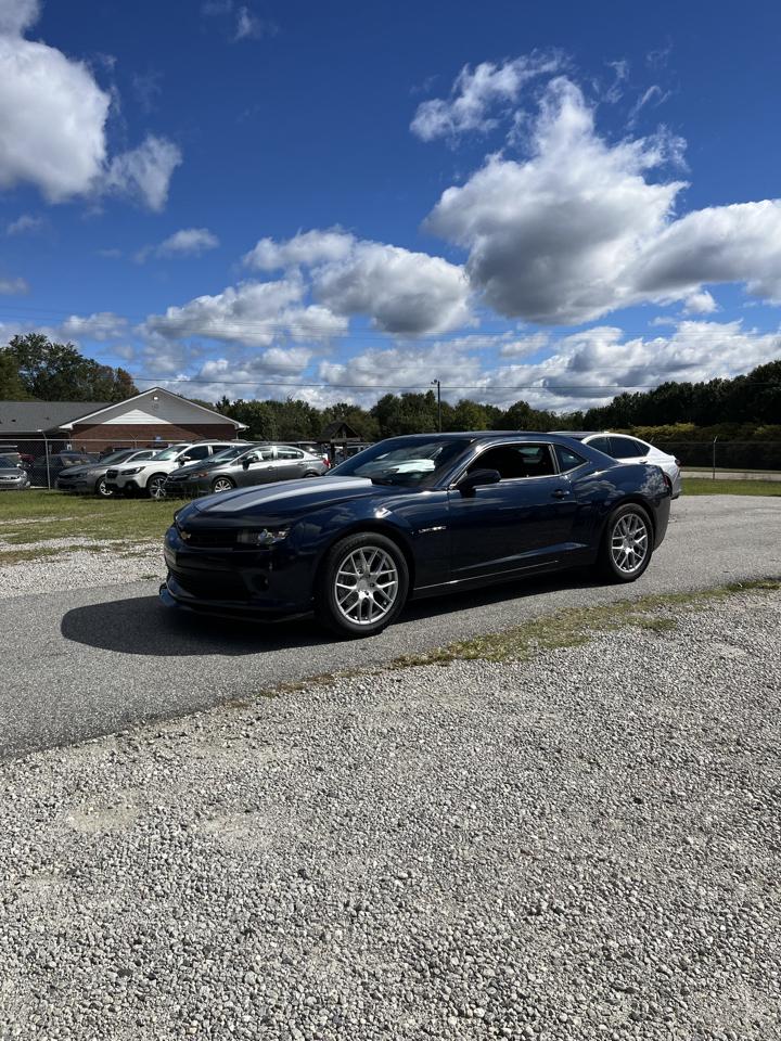 Chevrolet Camaro 1LS Coupe 2015