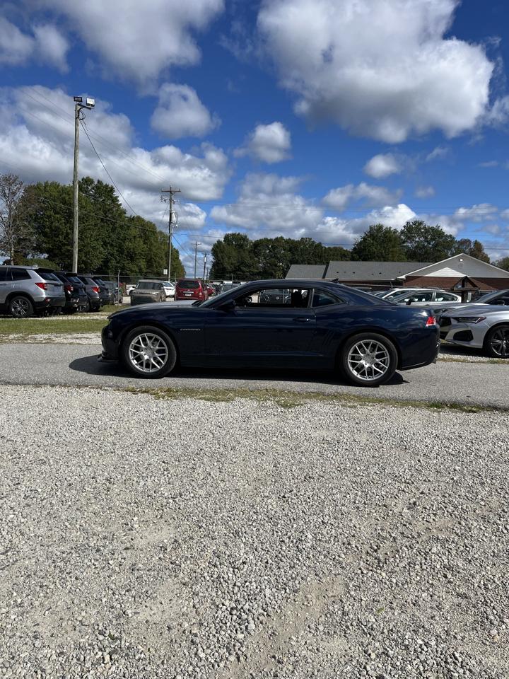 Chevrolet Camaro 1LS Coupe 2015