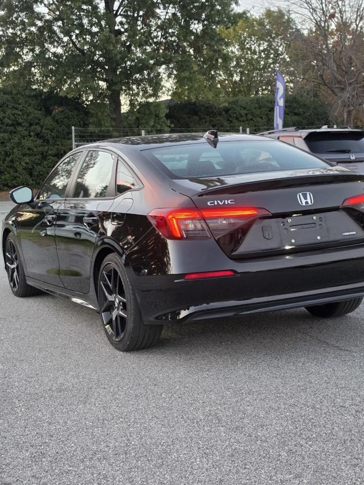 Honda Civic Hybrid 4D Sedan 2025