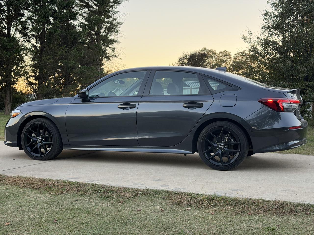 Honda Civic Hybrid 4D Sedan 2025