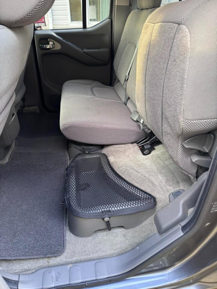 Nissan Frontier 2WD  2017