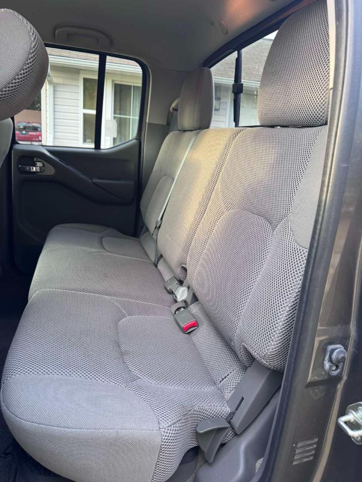 Nissan Frontier 2WD  2017