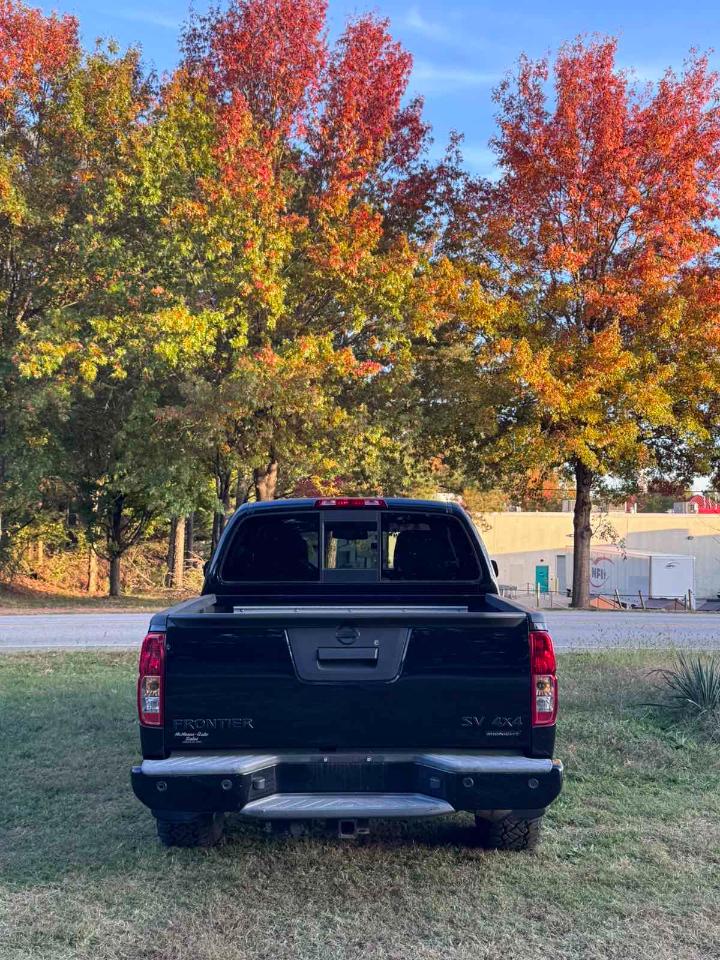 Nissan Frontier 4WD  2020