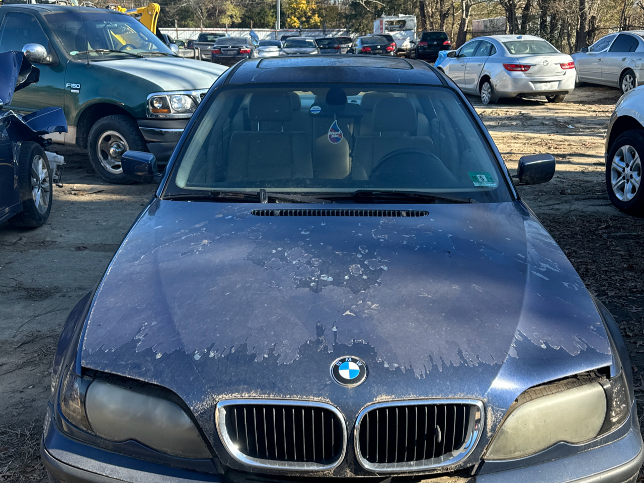 2004 BMW 3-Series 325i Sedan