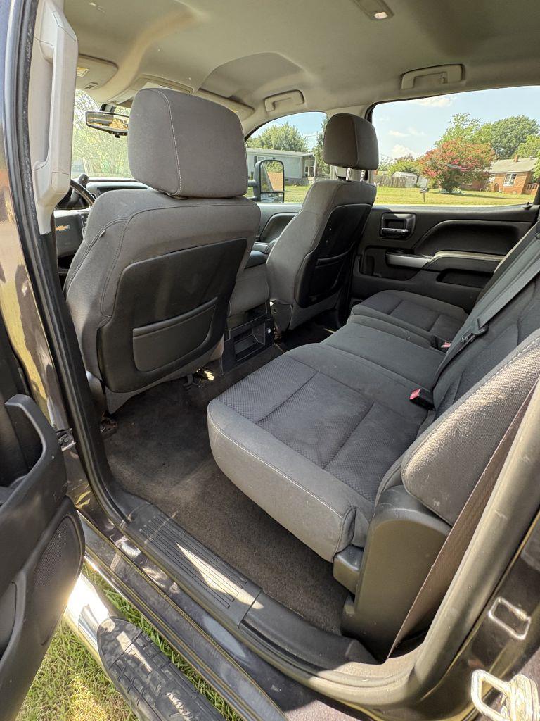 2015 Chevrolet Silverado 2500HD LT - Photo 7