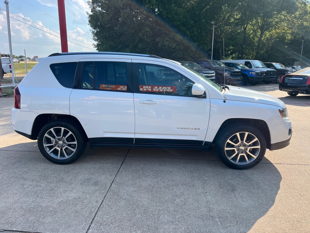 Jeep Compass Latitude FWD 2017 Jeep Compass Latitude FWD 2017