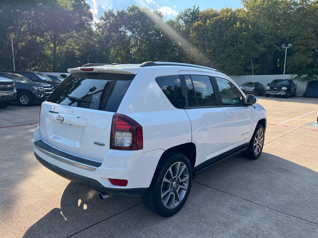 Jeep Compass Latitude FWD 2017 Jeep Compass Latitude FWD 2017