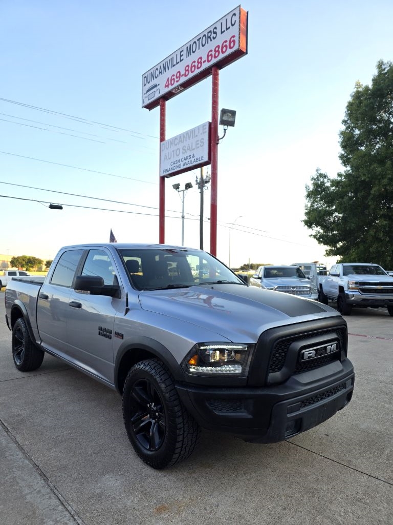 2021 RAM 1500 Classic Tradesman Crew Cab SWB 4WD