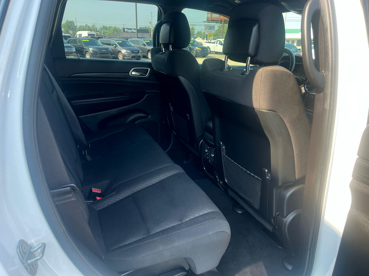 2020 Jeep Grand Cherokee Laredo photo 10