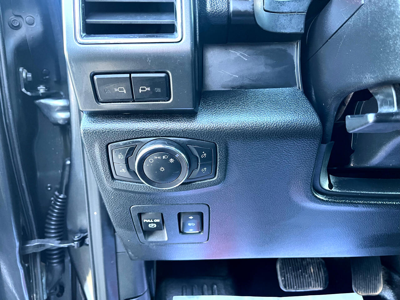 Ford F-150 XL SuperCrew 6.5-ft. Bed 4WD 2020