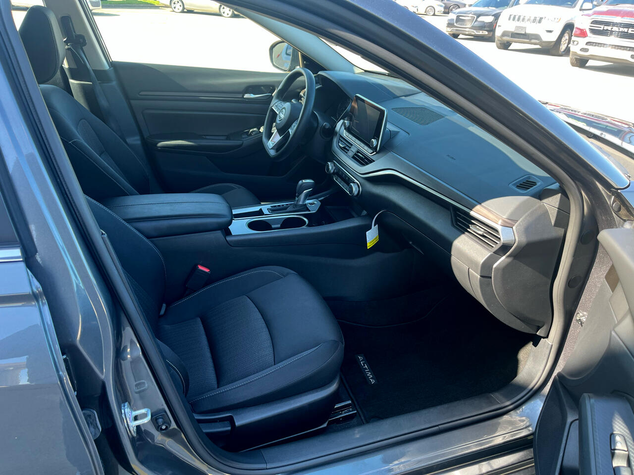 Nissan Altima 2.5 SV 2024