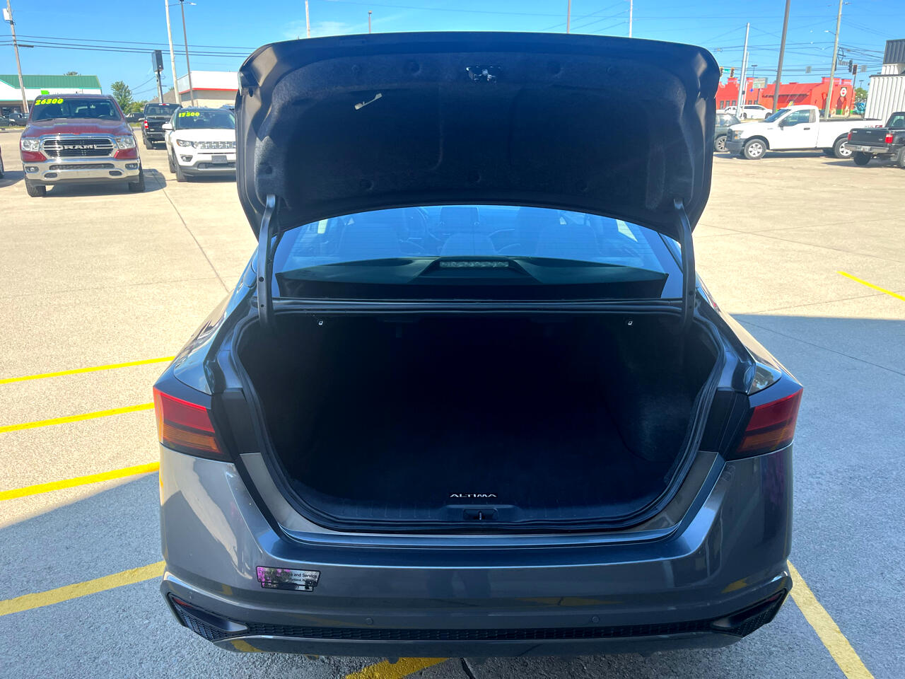 Nissan Altima 2.5 SV 2024