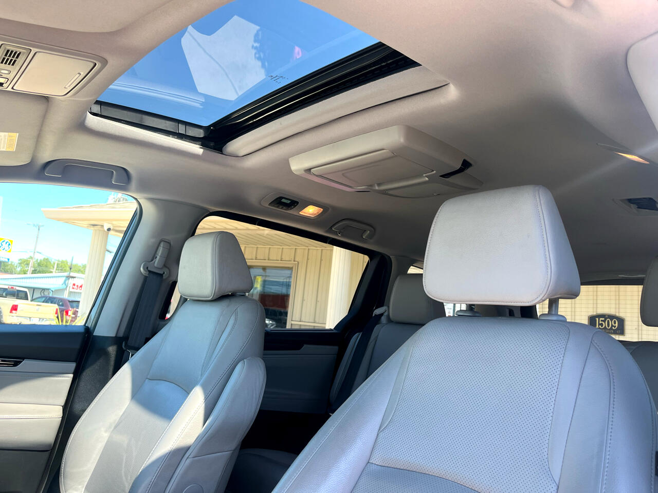 Honda Odyssey Elite 2019
