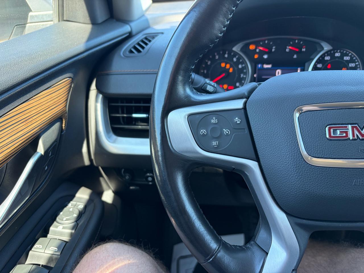 2020 GMC Terrain SLE - Photo 12