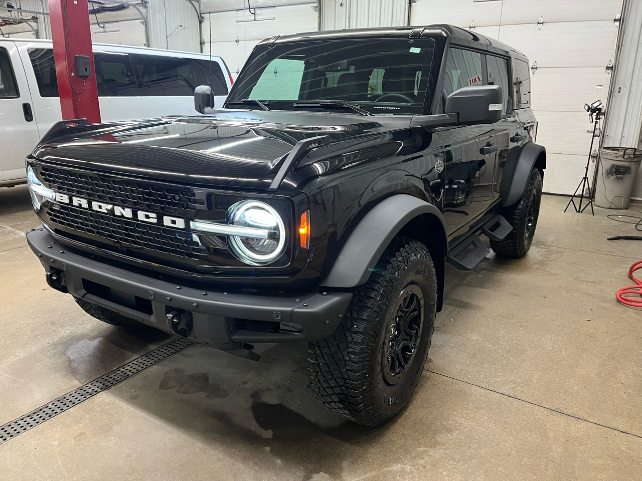 2024 Ford Bronco 4-Door Wildtrak's photo