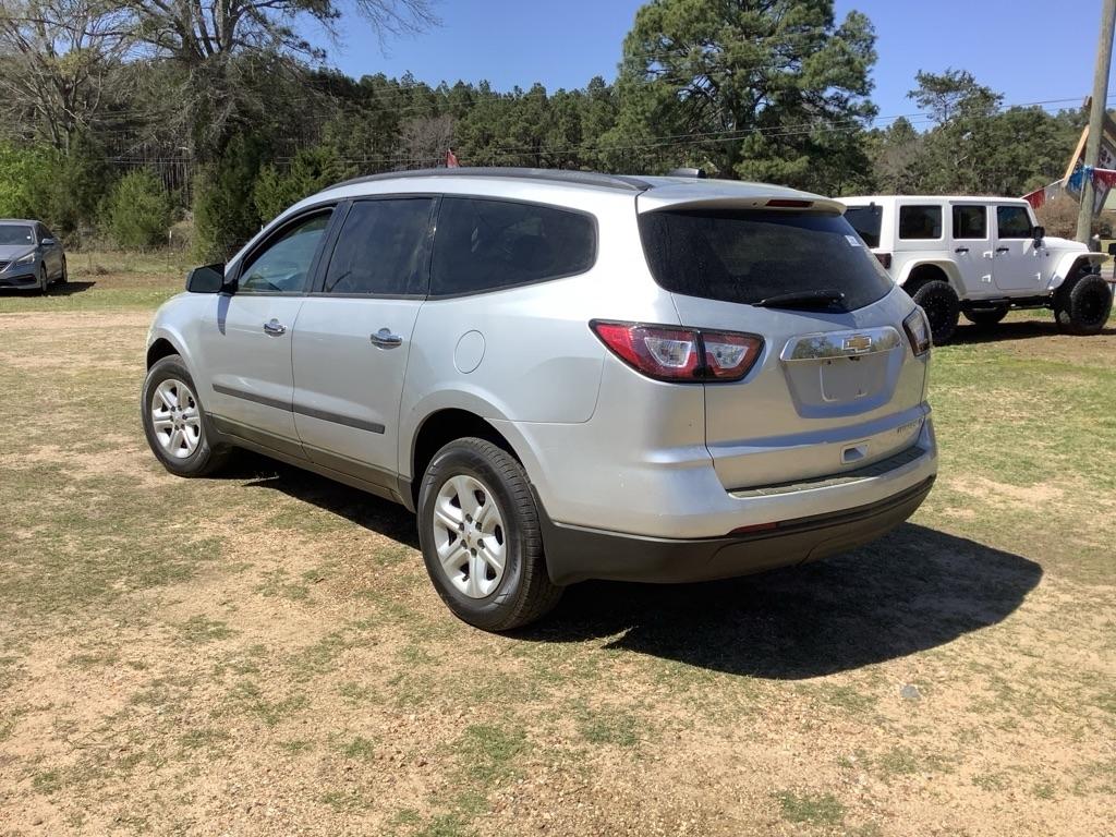 Chevrolet Traverse LS FWD w/PDC 2016
