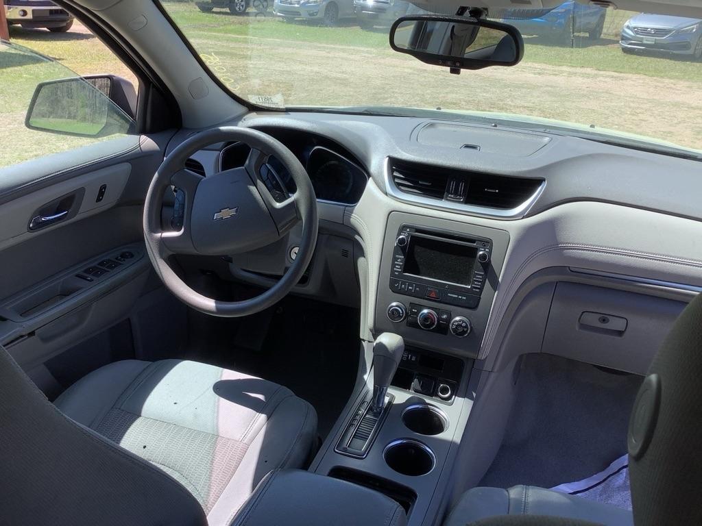 Chevrolet Traverse LS FWD w/PDC 2016