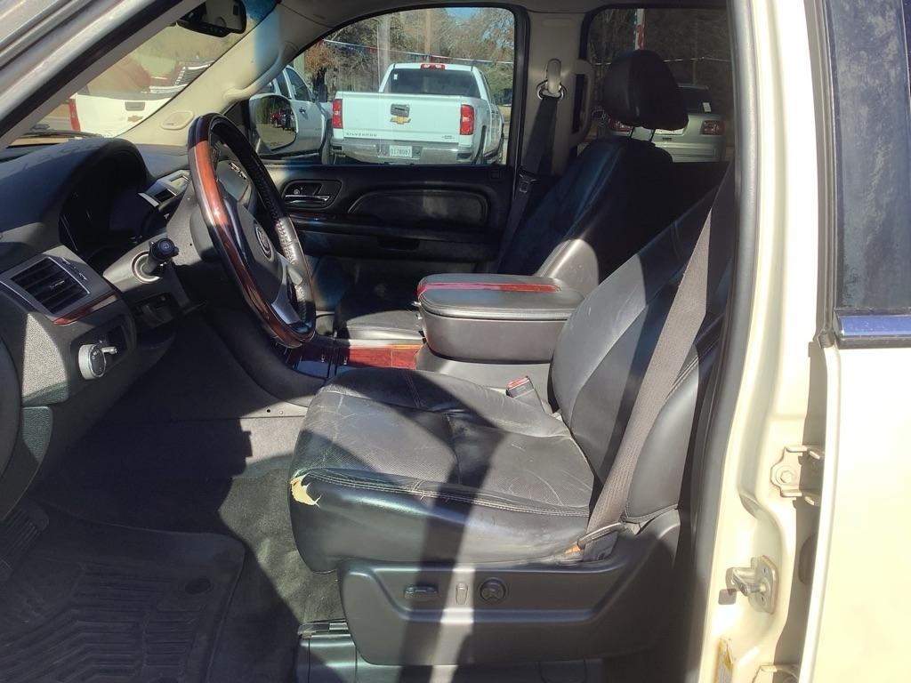 Cadillac Escalade 2WD 2007