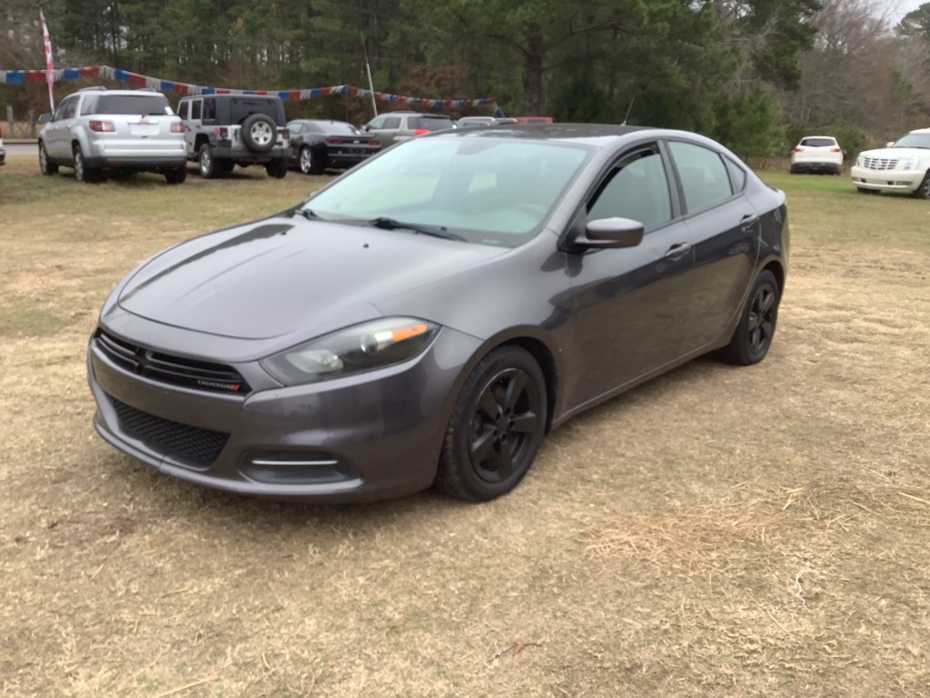2016 Dodge Dart SXT's photo