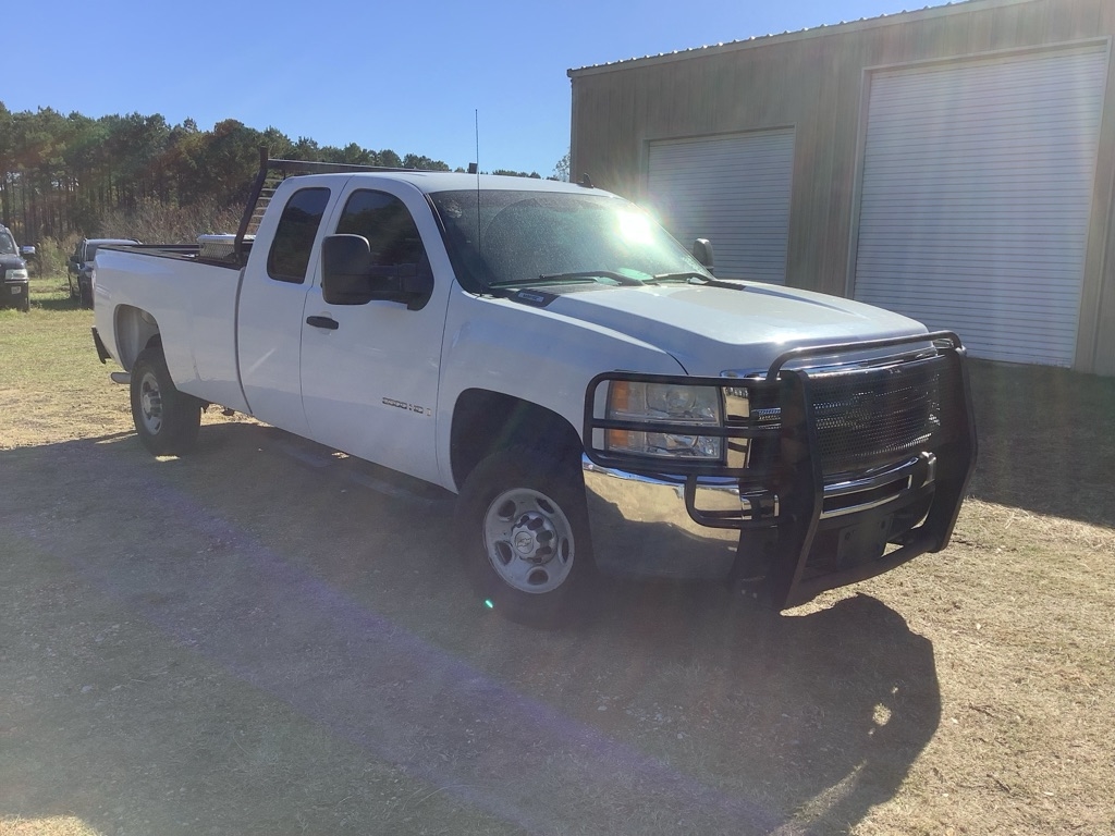 Chevrolet Silverado 2500HD Work Truck Ext. Cab Std. Box 2WD 2008