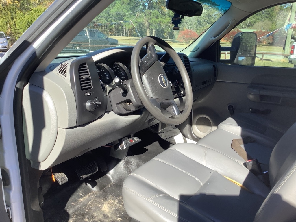 Chevrolet Silverado 2500HD Work Truck Ext. Cab Std. Box 2WD 2008