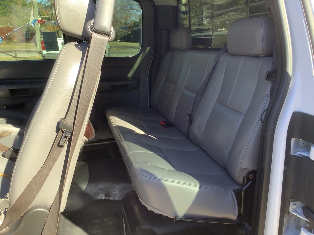 Chevrolet Silverado 2500HD Work Truck Ext. Cab Std. Box 2WD 2008