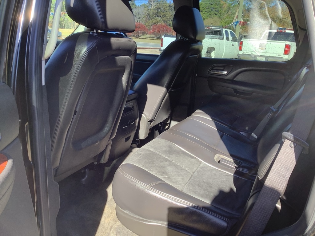 Chevrolet Tahoe LT 2WD 2010