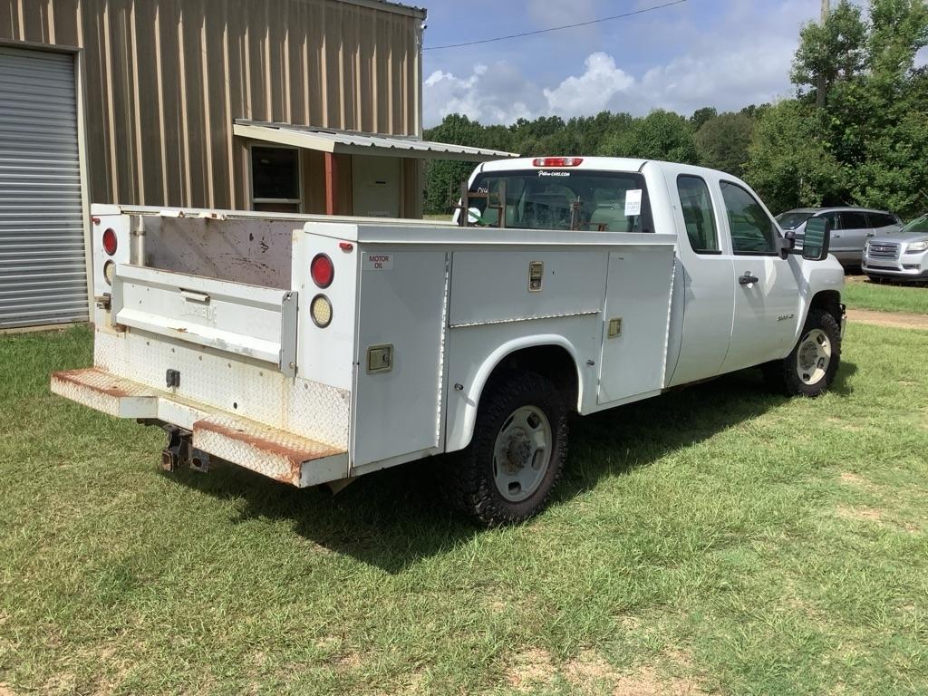 Chevrolet Silverado 2500HD Work Truck Ext. Cab 4WD 2012