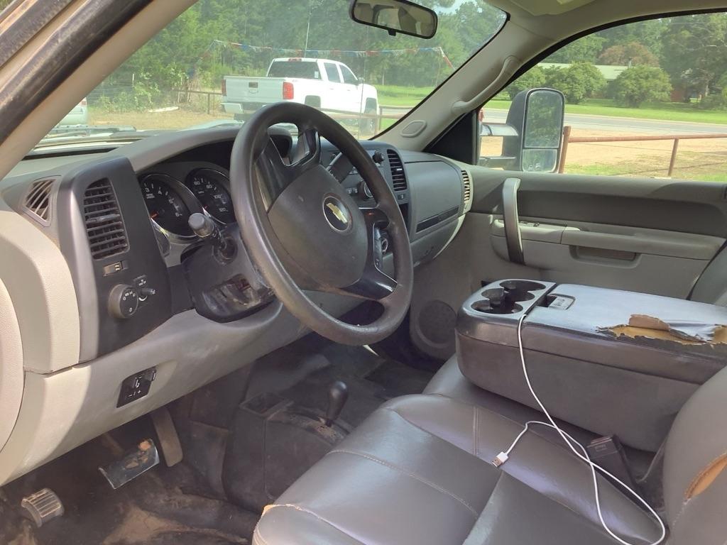 Chevrolet Silverado 2500HD Work Truck Ext. Cab 4WD 2012