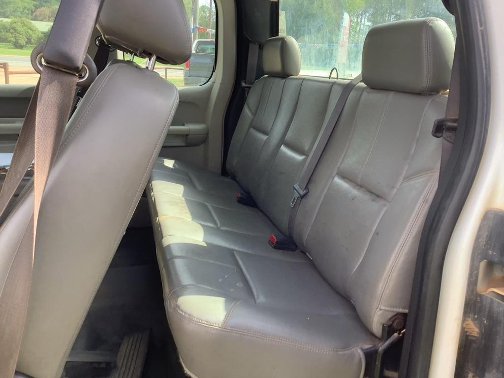 Chevrolet Silverado 2500HD Work Truck Ext. Cab 4WD 2012