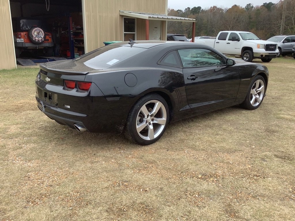 Chevrolet Camaro LS Coupe 2012