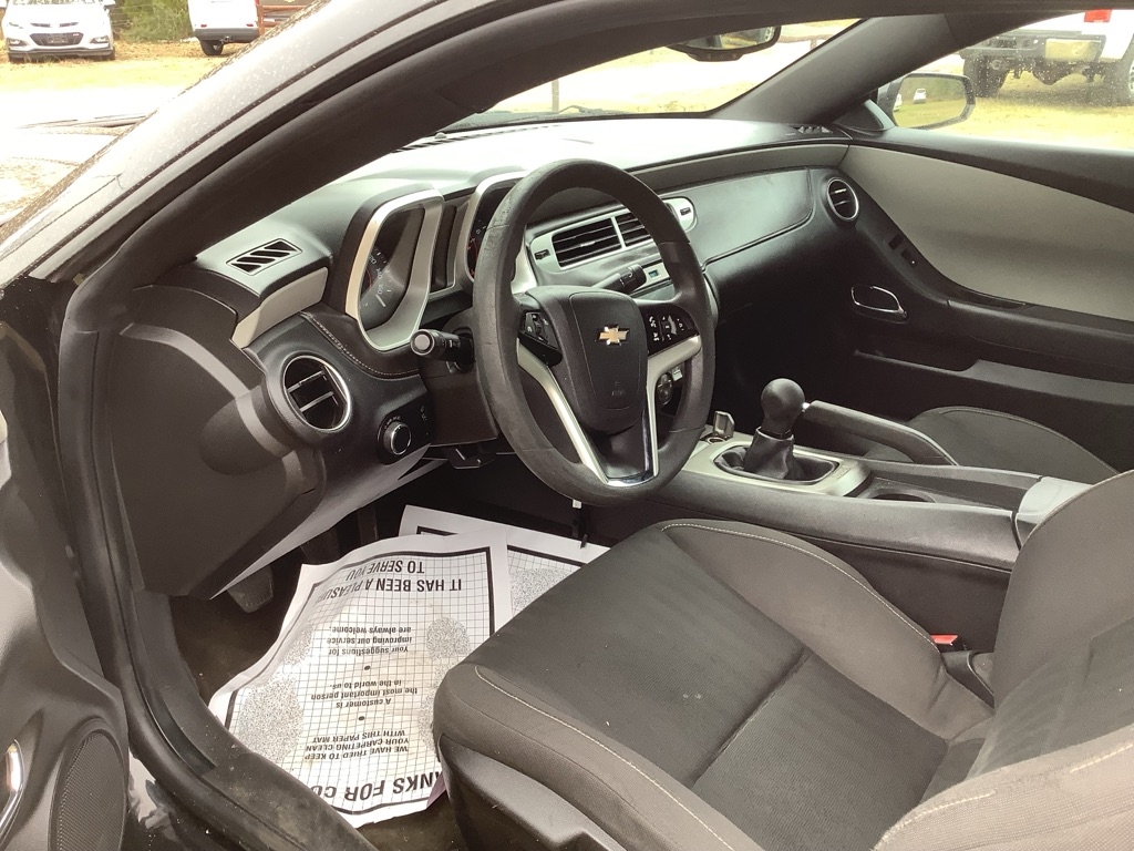 Chevrolet Camaro LS Coupe 2012