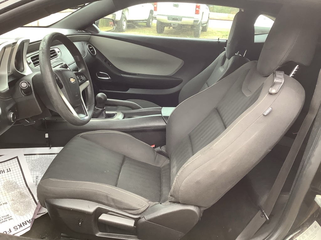 Chevrolet Camaro LS Coupe 2012