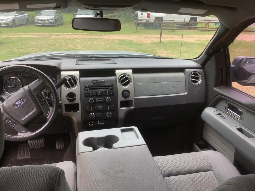 Ford F-150 XL SuperCrew 5.5-ft. Bed 2WD 2011