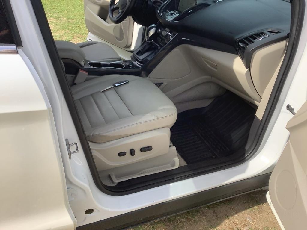 Ford Escape Titanium FWD 2016