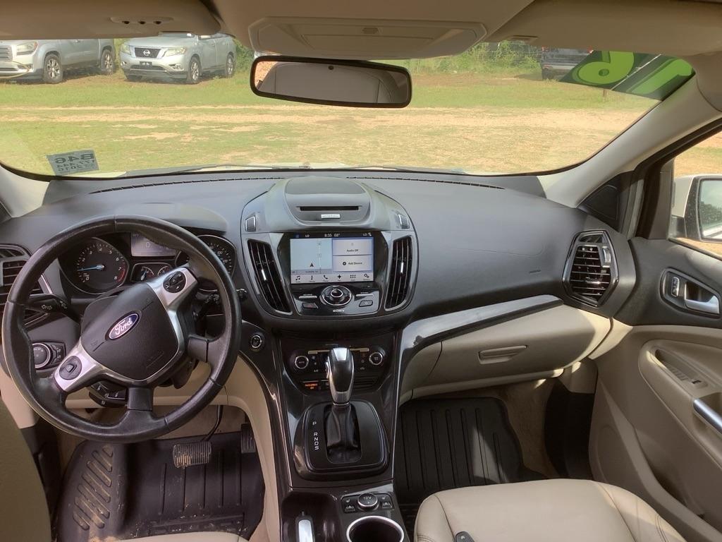 Ford Escape Titanium FWD 2016