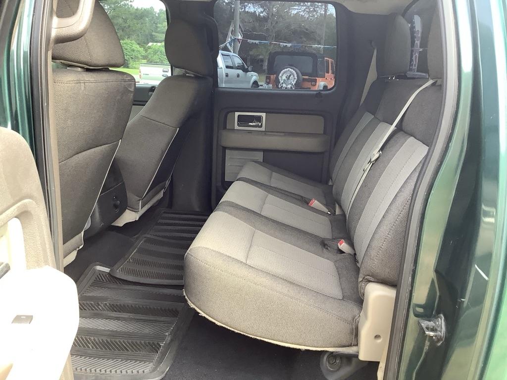 Ford F-150 XL SuperCrew 5.5-ft. Bed 4WD 2010