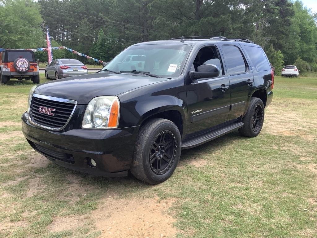 GMC Yukon SLT1 2WD 2010