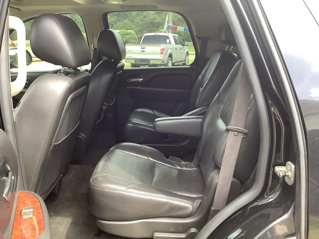 GMC Yukon SLT1 2WD 2010