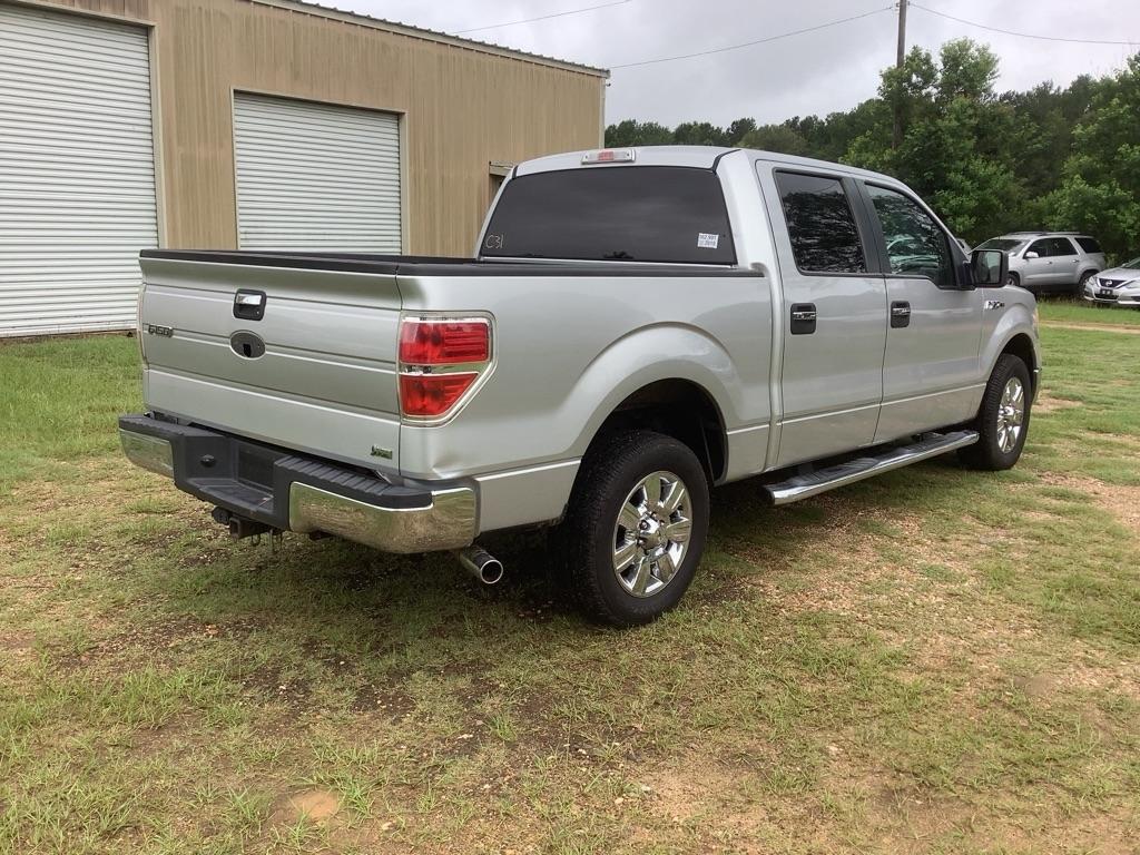 Ford F-150 XL SuperCrew 5.5-ft. Bed 2WD 2010