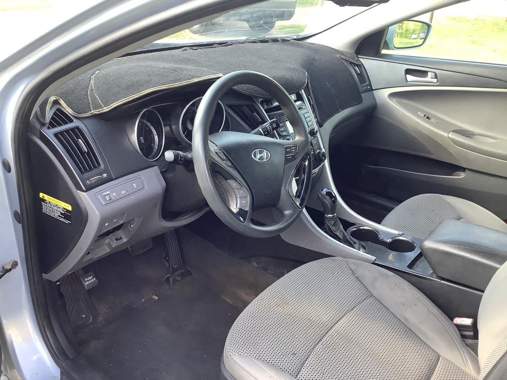 Hyundai Sonata GLS Auto 2012