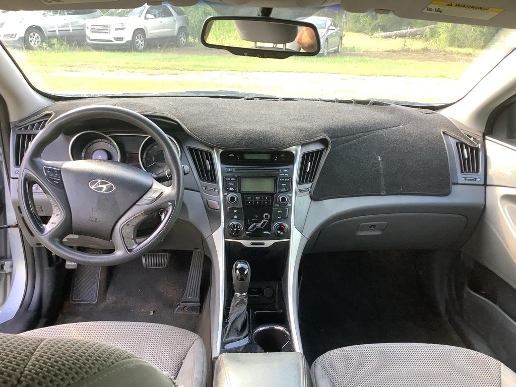 Hyundai Sonata GLS Auto 2012