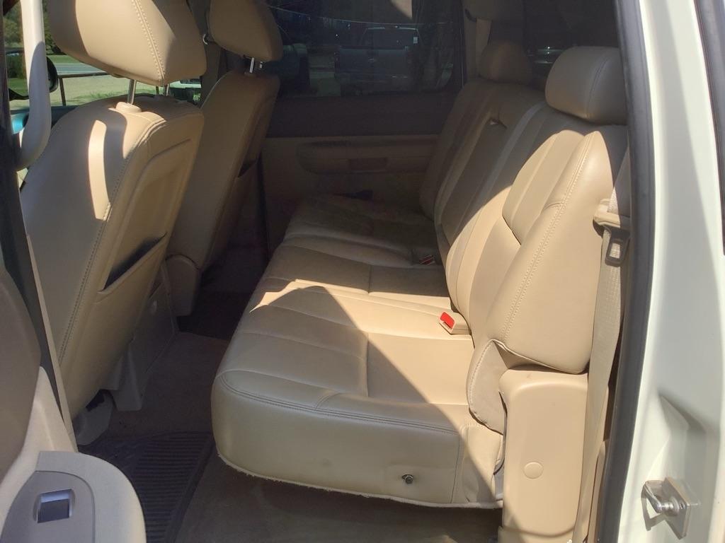 Chevrolet Silverado 1500 LT Crew Cab 2WD 2013
